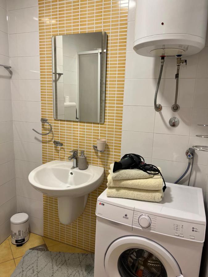 Apartment Dostojevski Νόβι Σαντ Εξωτερικό φωτογραφία
